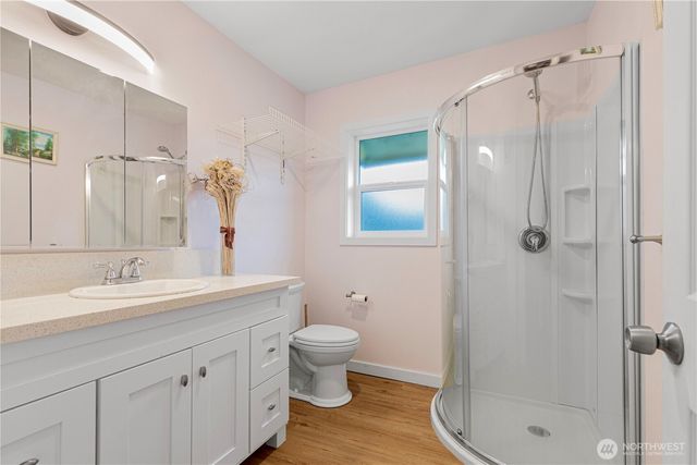 5104 NW Sammamish Road, Issaquah, WA 98027
