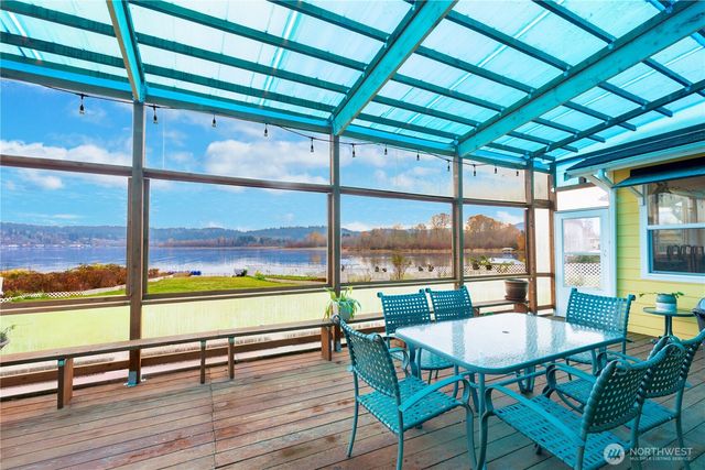 5104 NW Sammamish Road, Issaquah, WA 98027
