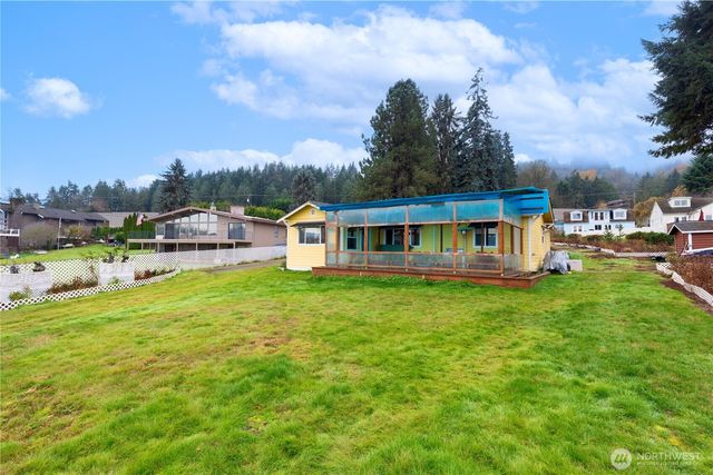 5104 NW Sammamish Road, Issaquah, WA 98027