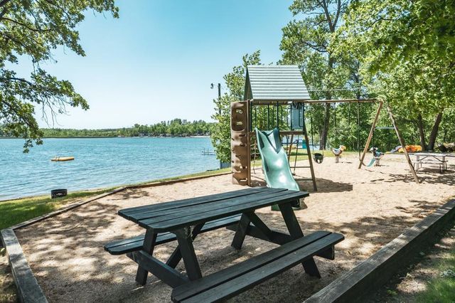 2359 US Hwy 10 Unit 18, Detroit Lakes, MN 56501