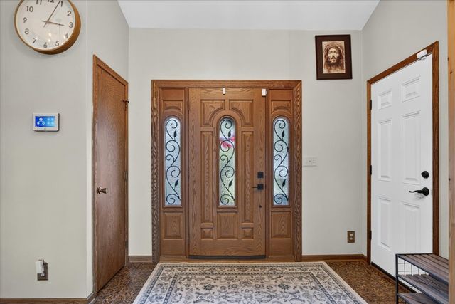13837 Beaver Drive, Roscoe, IL 61073
