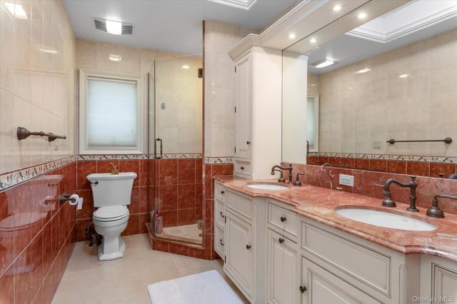 3390 Hewlett Avenue, Merrick, NY 11566