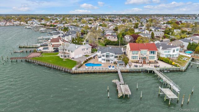 3390 Hewlett Avenue, Merrick, NY 11566
