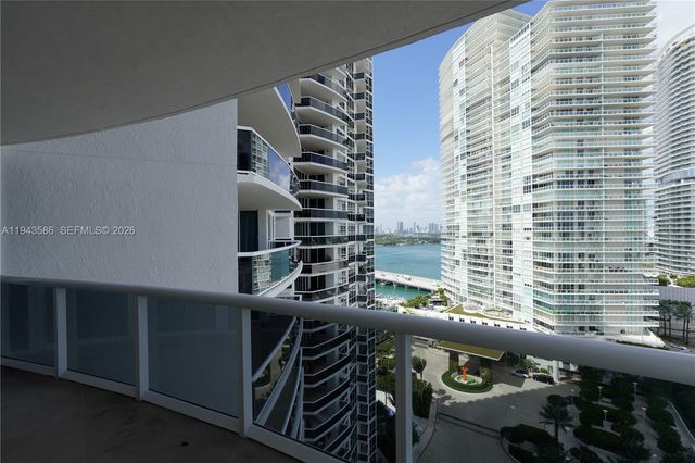 400 Alton Rd 1709, Miami Beach, FL 33139