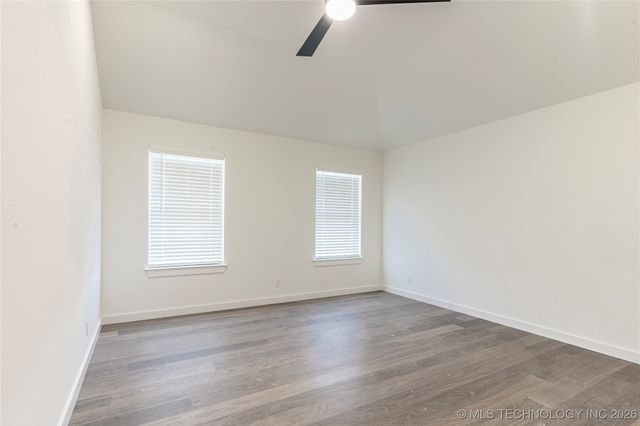 10877 S 271st East Avenue, Coweta, OK 74429