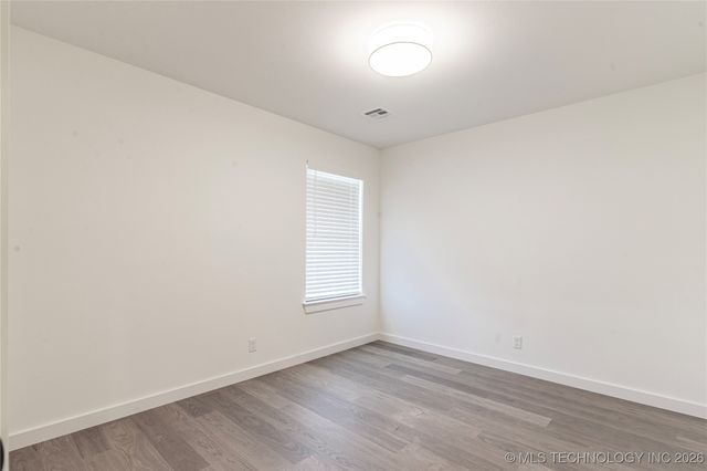 10877 S 271st East Avenue, Coweta, OK 74429