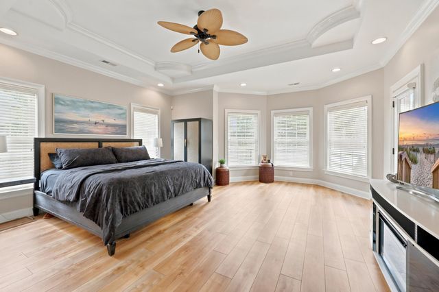 25 Stonington Dr., Murrells Inlet, SC 29576