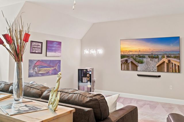 25 Stonington Dr., Murrells Inlet, SC 29576