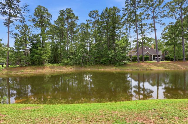 25 Stonington Dr., Murrells Inlet, SC 29576