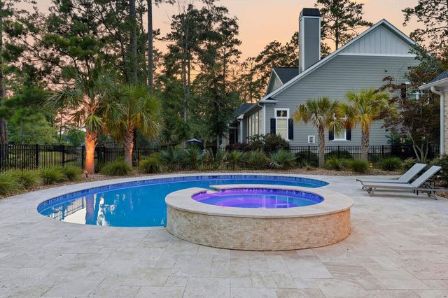25 Stonington Dr., Murrells Inlet, SC 29576