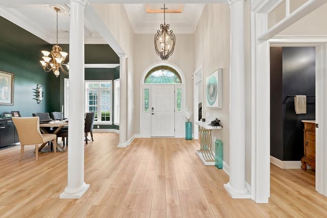 25 Stonington Dr., Murrells Inlet, SC 29576