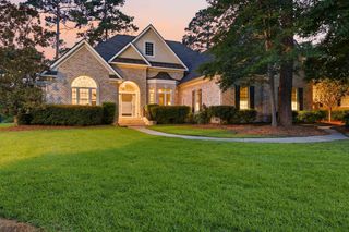25 Stonington Dr., Murrells Inlet, SC 29576