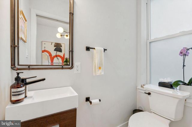 2304 CHRISTIAN ST, Philadelphia, PA 19146