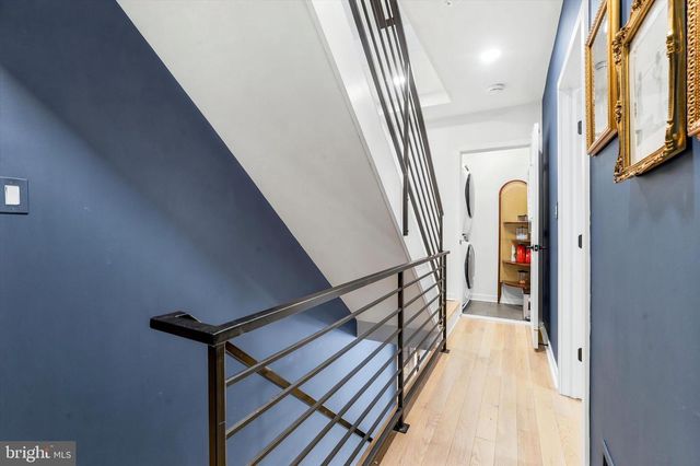 2304 CHRISTIAN ST, Philadelphia, PA 19146