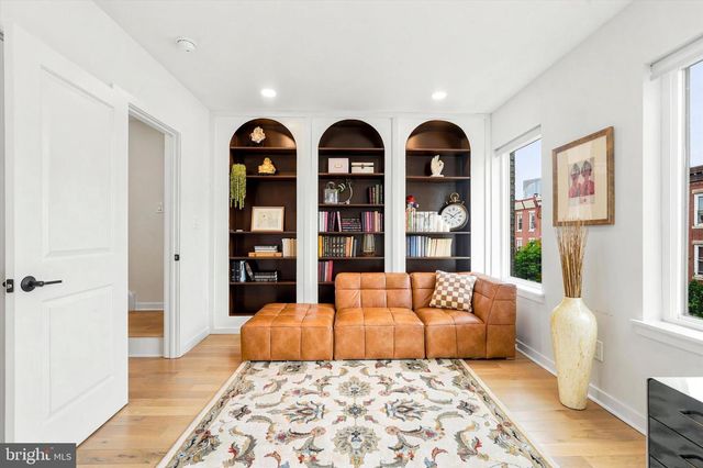 2304 CHRISTIAN ST, Philadelphia, PA 19146