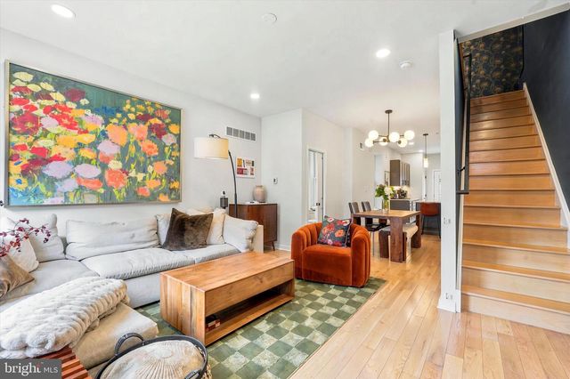 2304 CHRISTIAN ST, Philadelphia, PA 19146