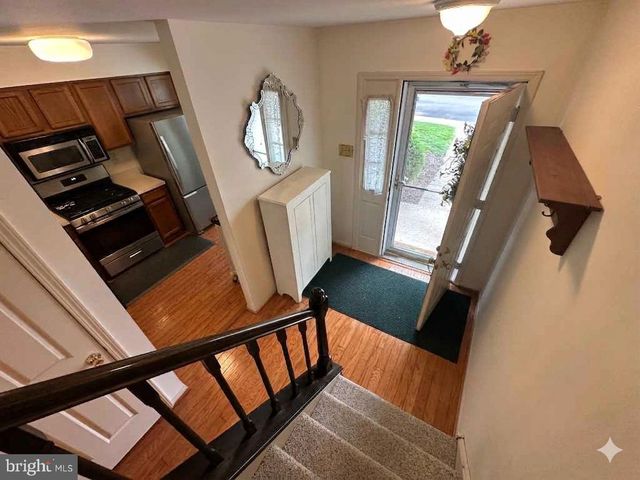 181 LEEDOM WAY WAY, Newtown, PA 18940