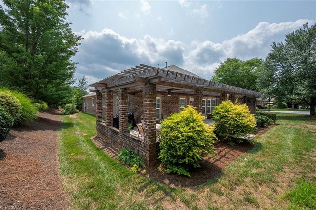 201 Friedberg Village Drive, Winston-salem, NC 27127
