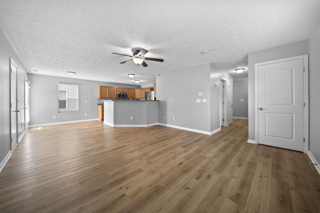 1412 Bellow Falls Place, Columbus, OH 43228