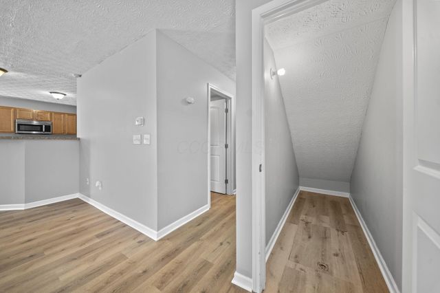 1412 Bellow Falls Place, Columbus, OH 43228