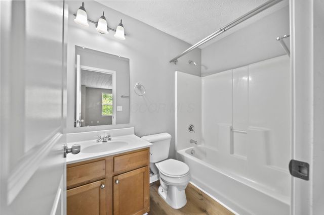 1412 Bellow Falls Place, Columbus, OH 43228