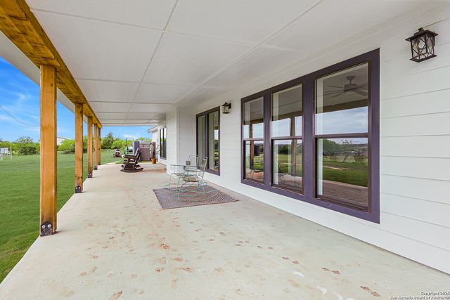 186 Maverick, New Braunfels, TX 78132
