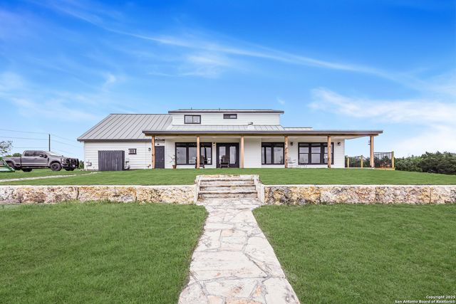 186 Maverick, New Braunfels, TX 78132
