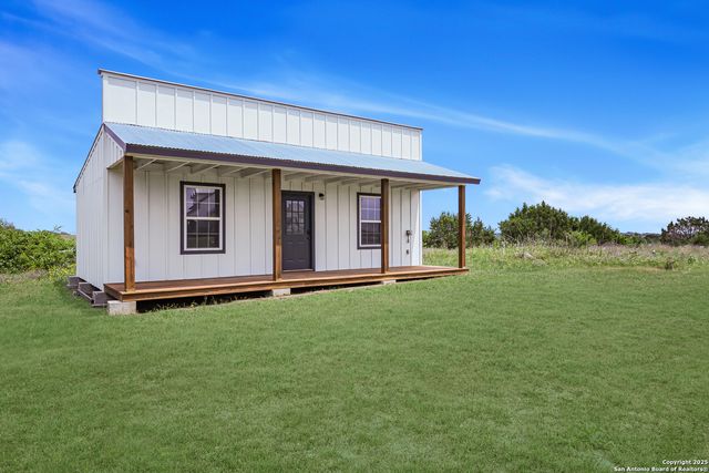 186 Maverick, New Braunfels, TX 78132