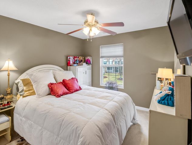 2187 Bluegrama Drive, Burlington, KY 41005