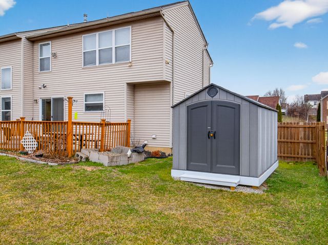 2187 Bluegrama Drive, Burlington, KY 41005