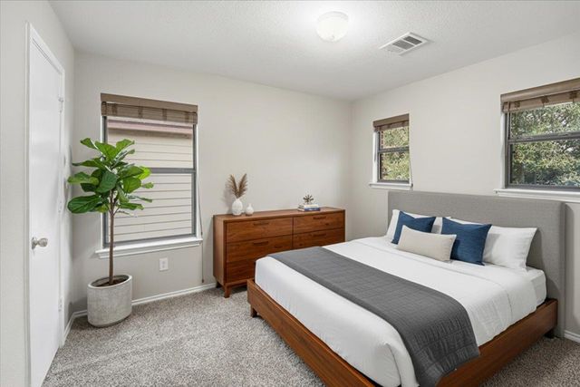 13321 Coomes DR, Del Valle, TX 78617