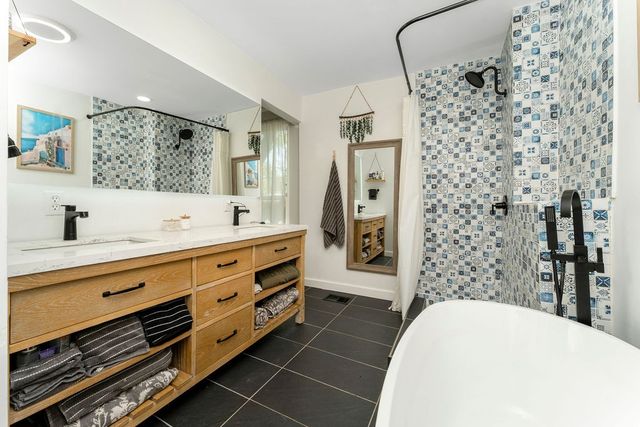 1422 Benjamin St, Nashville, TN 37206