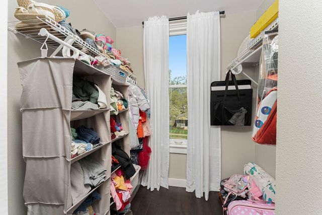 1422 Benjamin St, Nashville, TN 37206