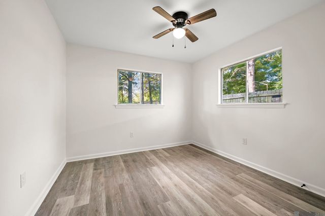 5719 Louisville Ave, Baker, LA 70812