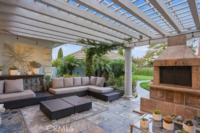 4379 Foxburrow Court, Santa Maria, CA 93455