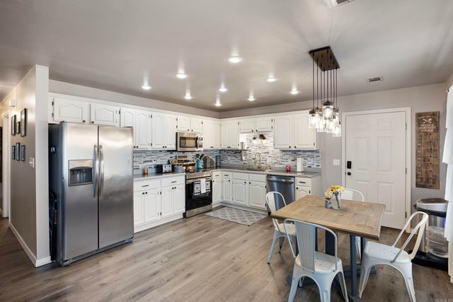 521 Maggie Loop, Pottsville, AR 72858