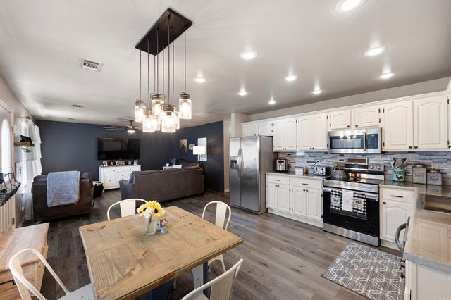 521 Maggie Loop, Pottsville, AR 72858