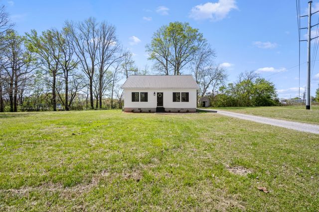 114 Allen Dr, Winchester, TN 37398