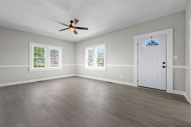 114 Allen Dr, Winchester, TN 37398