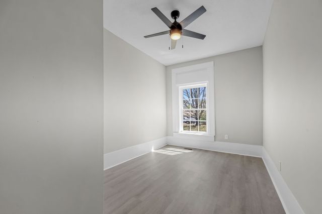114 Allen Dr, Winchester, TN 37398