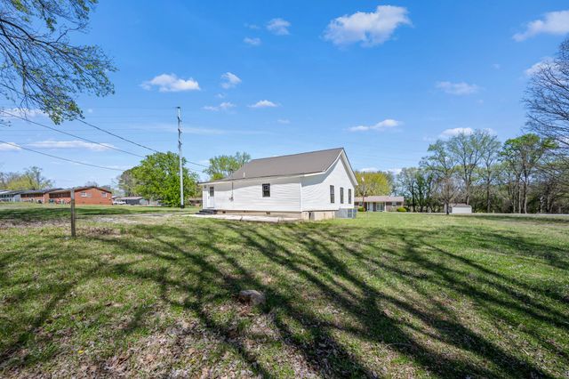 114 Allen Dr, Winchester, TN 37398