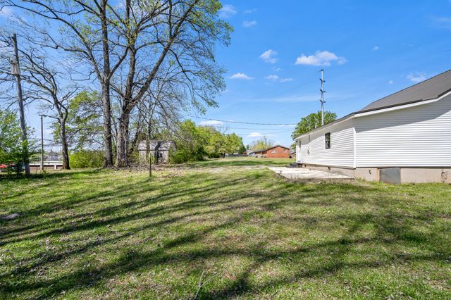 114 Allen Dr, Winchester, TN 37398