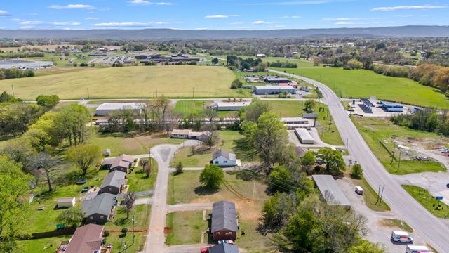 114 Allen Dr, Winchester, TN 37398