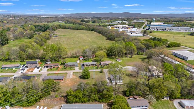 114 Allen Dr, Winchester, TN 37398