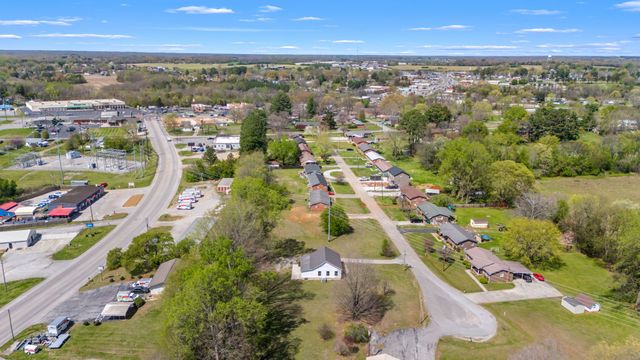 114 Allen Dr, Winchester, TN 37398