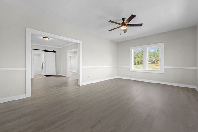 114 Allen Dr, Winchester, TN 37398