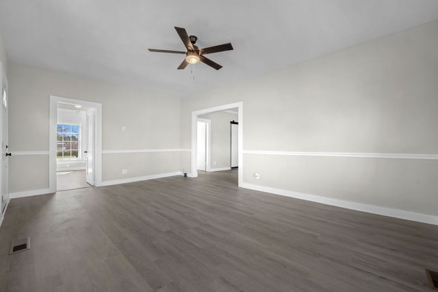 114 Allen Dr, Winchester, TN 37398