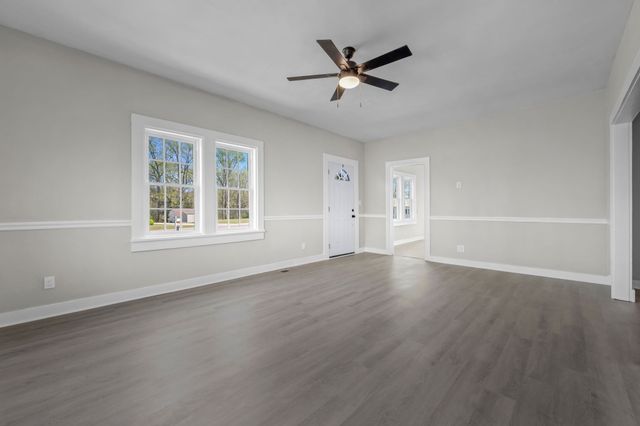 114 Allen Dr, Winchester, TN 37398