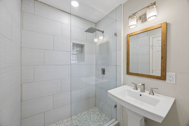 2519 Highwood Drive, Dallas, TX 75228