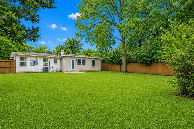 2519 Highwood Drive, Dallas, TX 75228